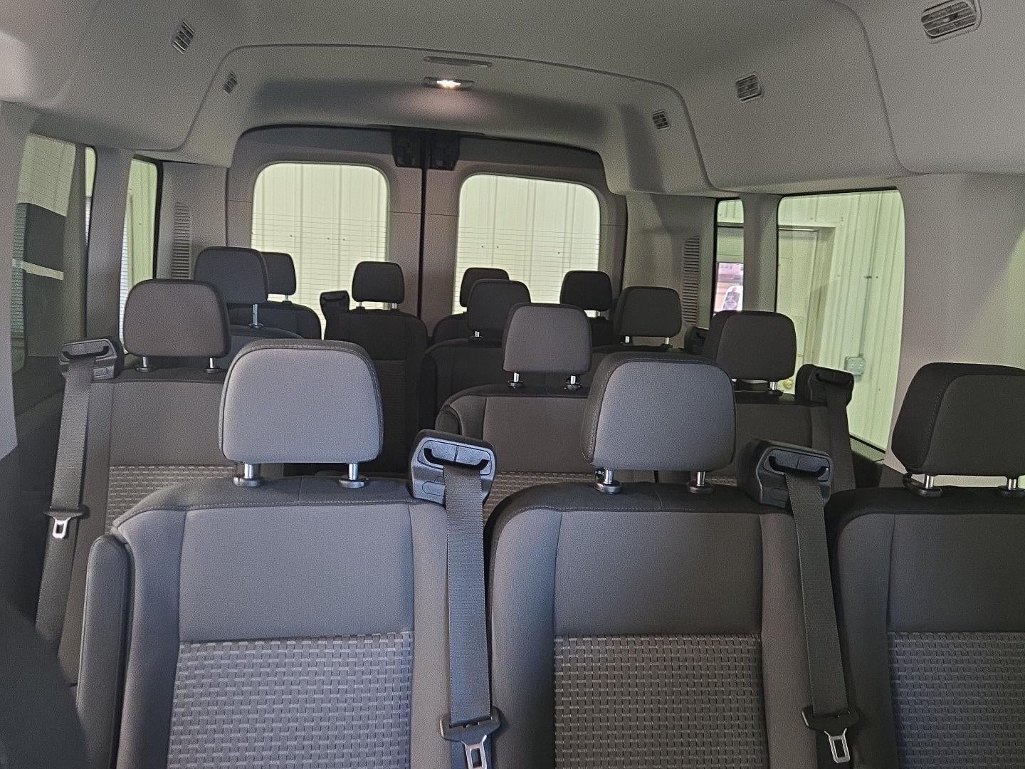 2026 Ford Transit Passenger Wagon XLT