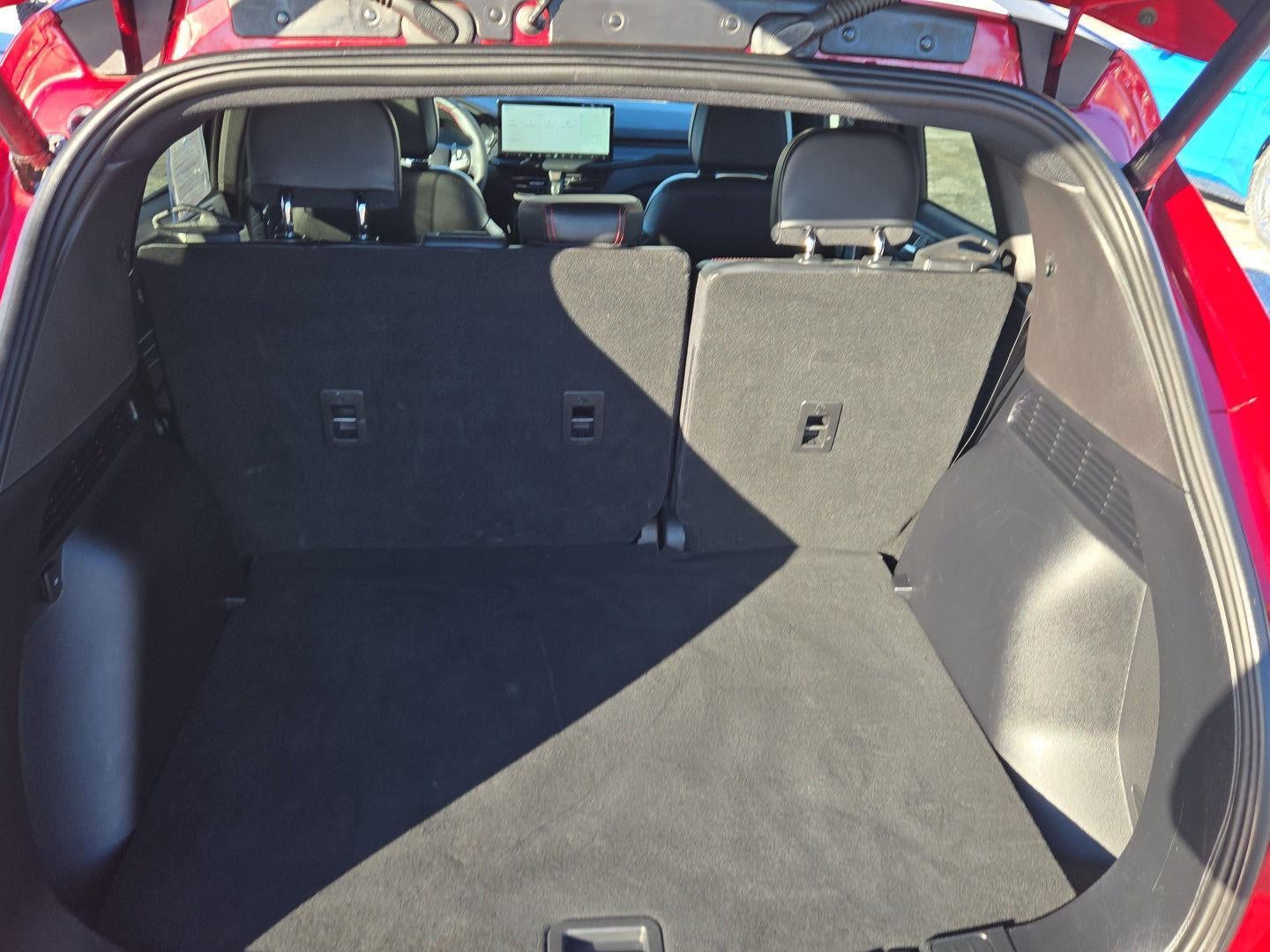 2023 Ford Escape Hybrid ST-Line Select