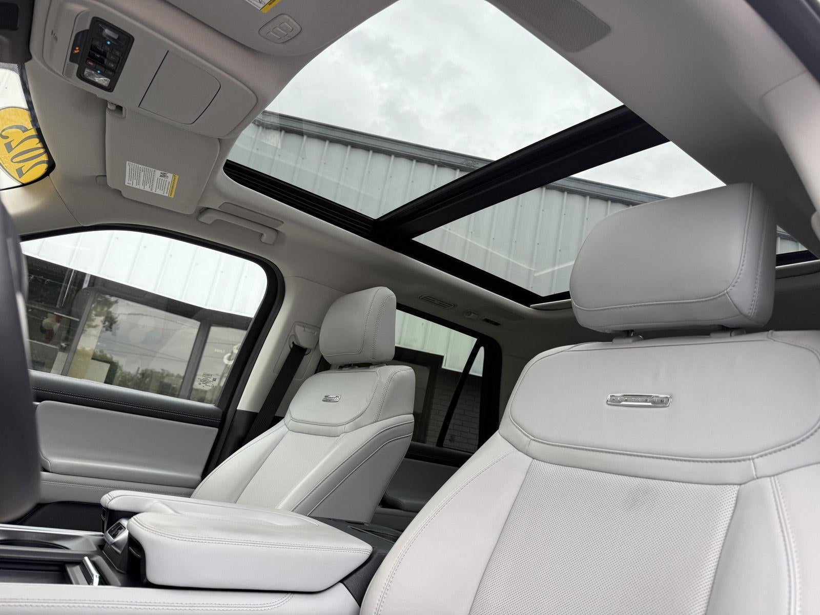 2025 Ford Expedition Platinum