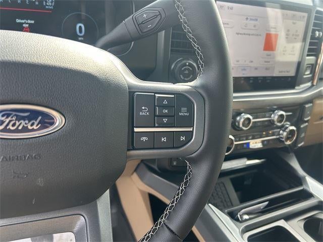 2025 Ford SUPER DUTY F-350 SRW LARIAT 4WD CREW CAB 6.75'