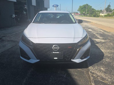 2023 Nissan Altima 2.5 SR