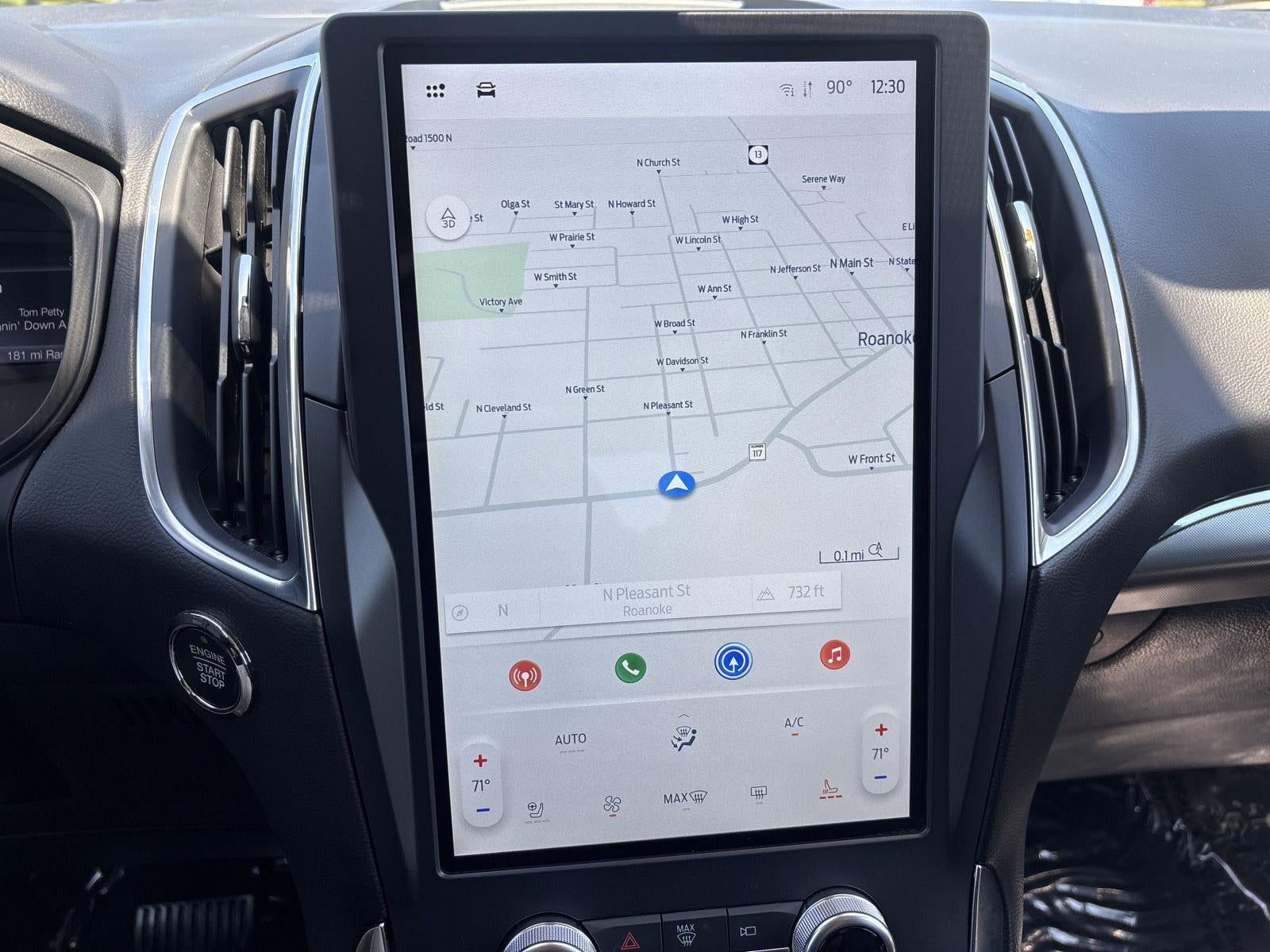 2024 Ford Edge Titanium