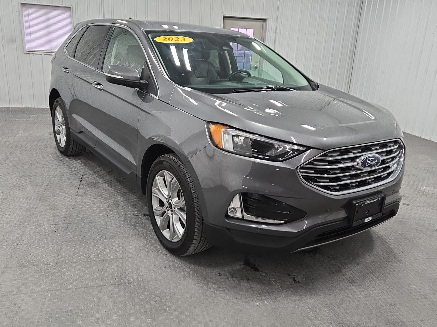 2023 Ford Edge Titanium