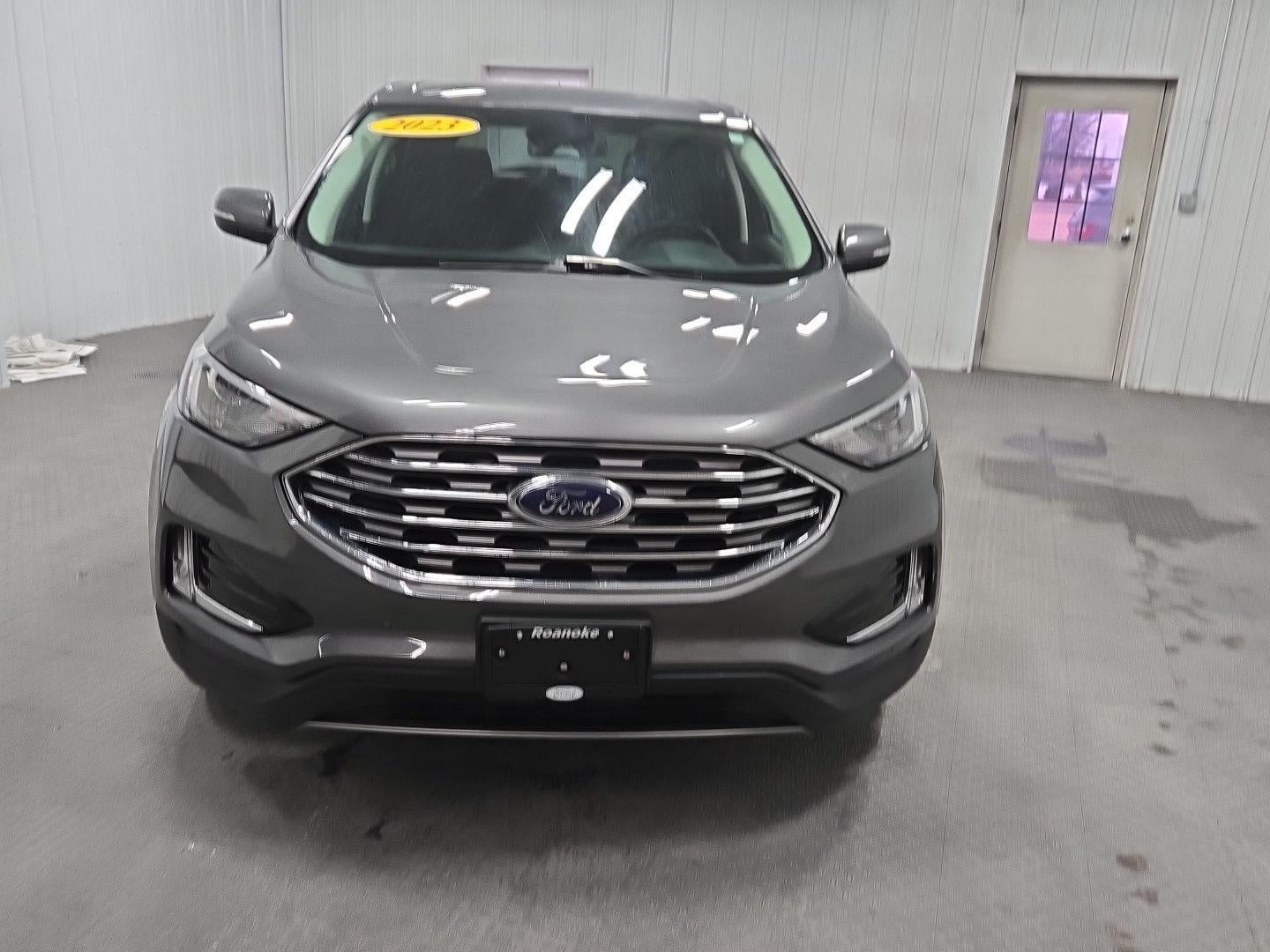 2023 Ford Edge Titanium