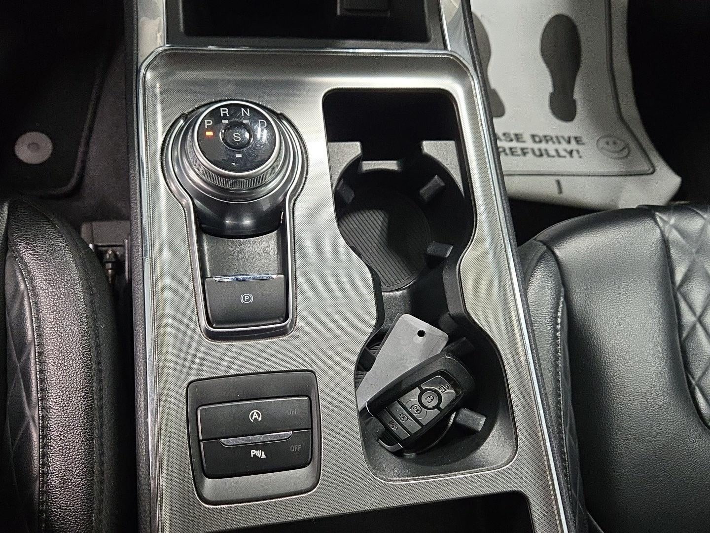 2023 Ford Edge Titanium