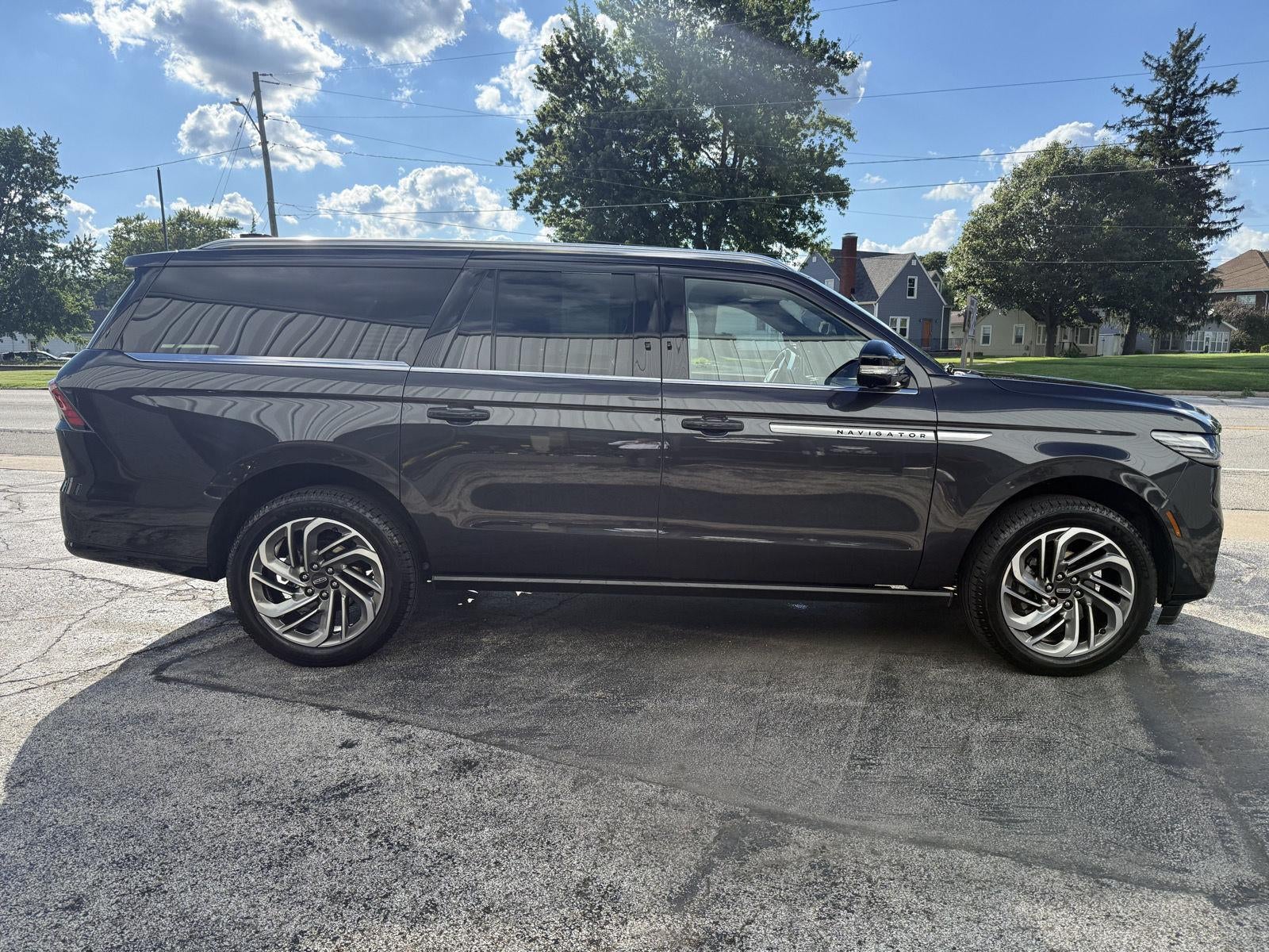 2025 Lincoln Navigator L Reserve