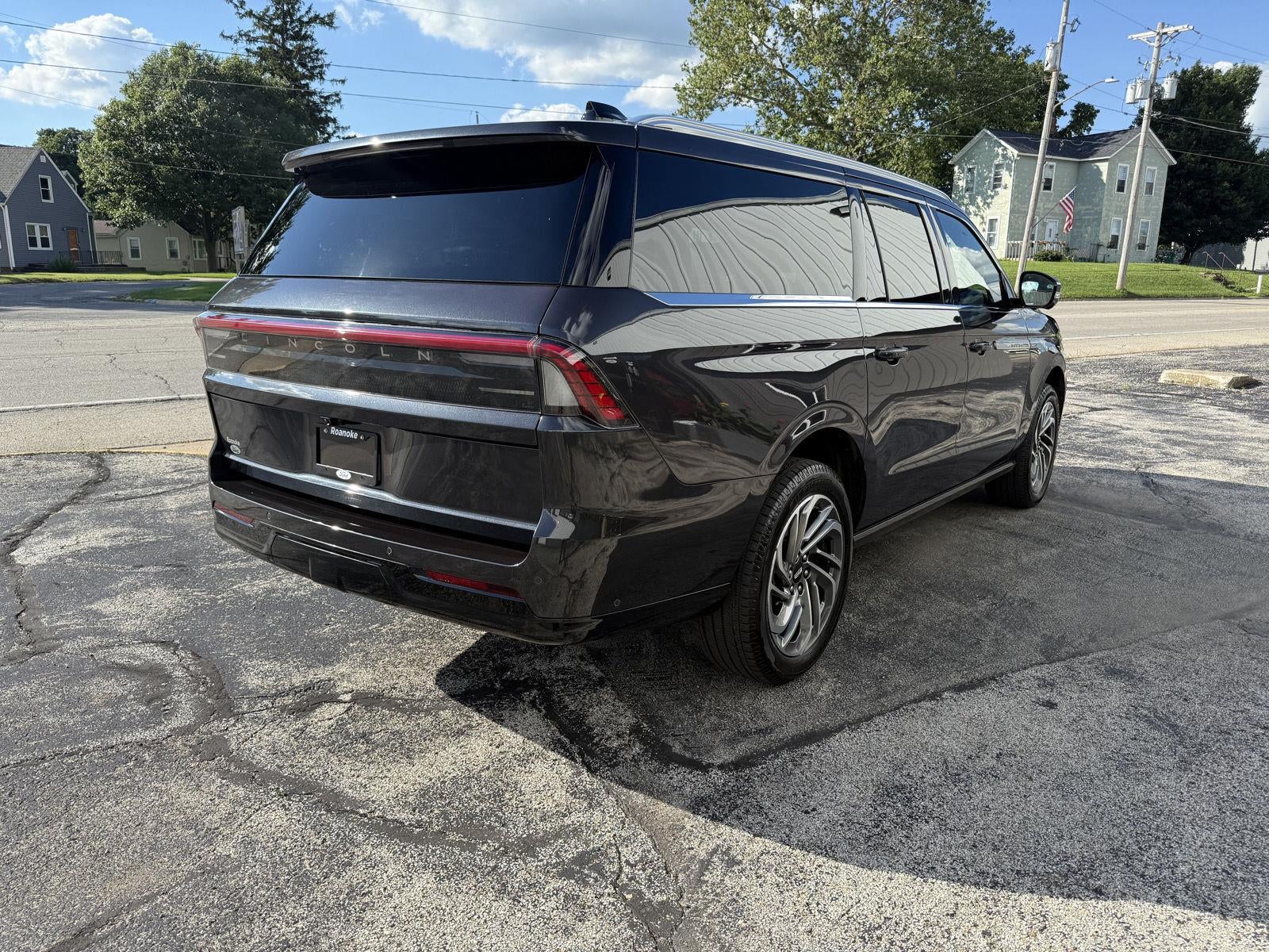 2025 Lincoln Navigator L Reserve