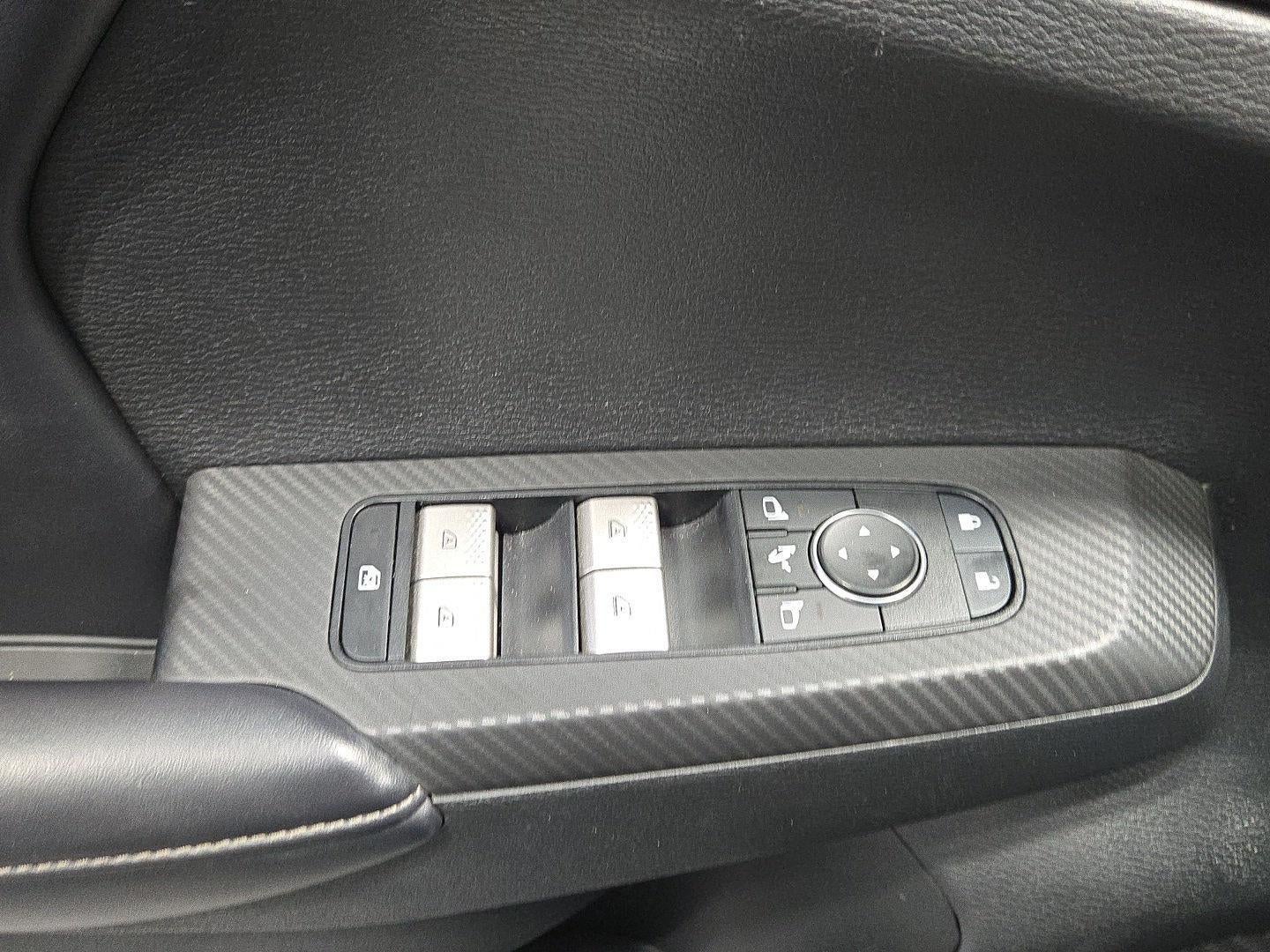 2024 Mitsubishi OUTLANDER SE BLACK EDITION FWD