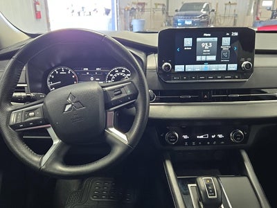 2024 Mitsubishi OUTLANDER SE BLACK EDITION FWD