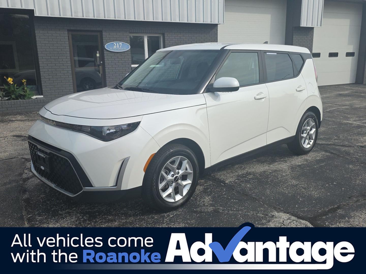 2025 Kia SOUL LX FWD