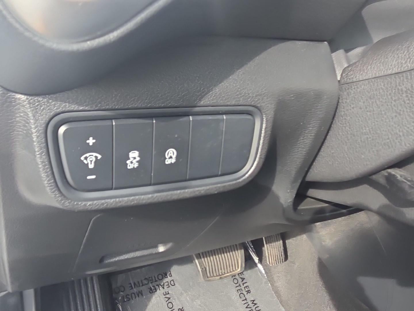 2025 Kia SOUL LX FWD