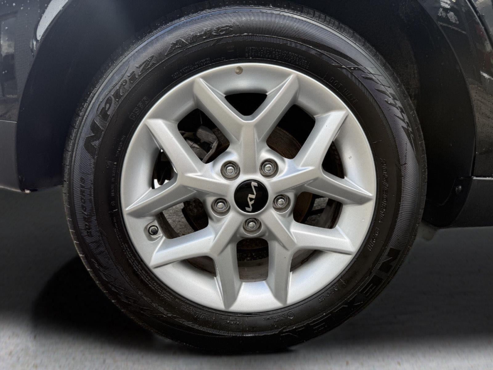 2025 Kia SOUL LX FWD