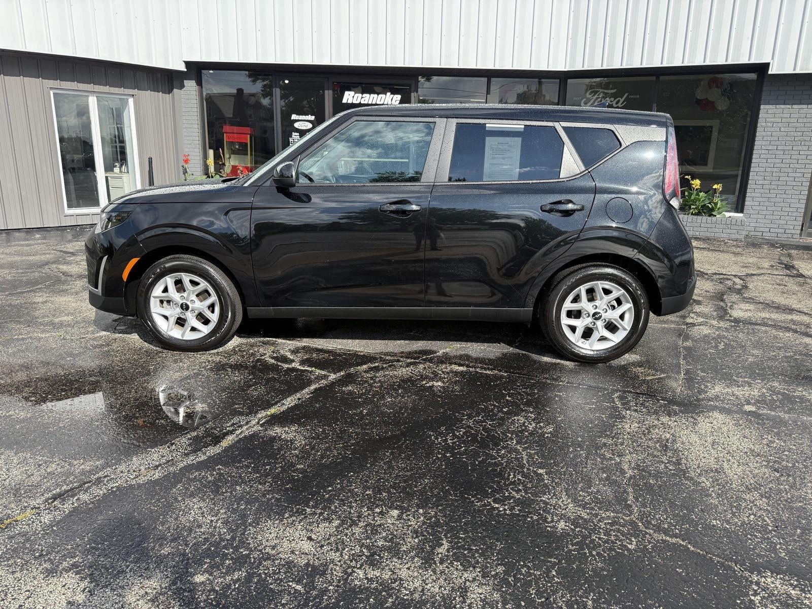 2025 Kia SOUL LX FWD