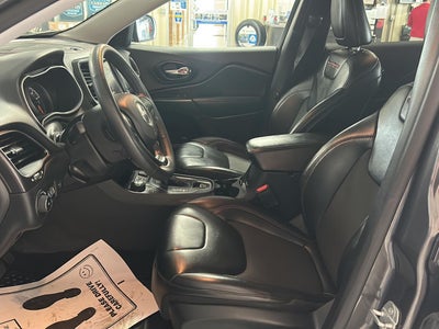 2022 Jeep Cherokee Trailhawk