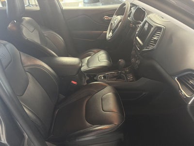 2022 Jeep Cherokee Latitude Lux