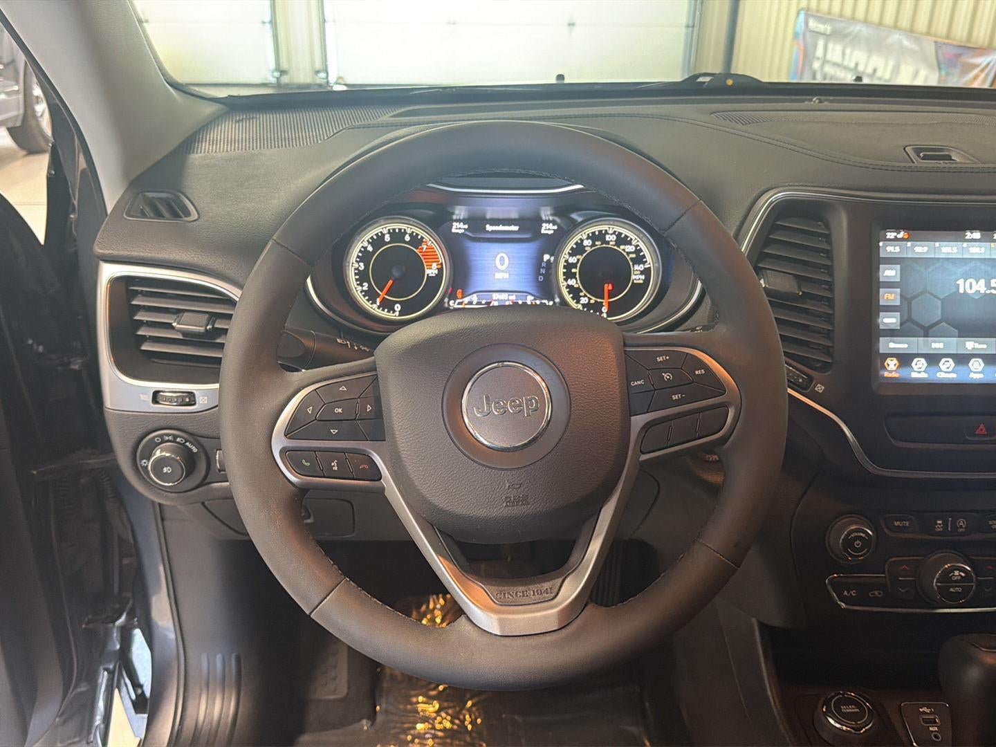 2022 Jeep Cherokee Latitude Lux