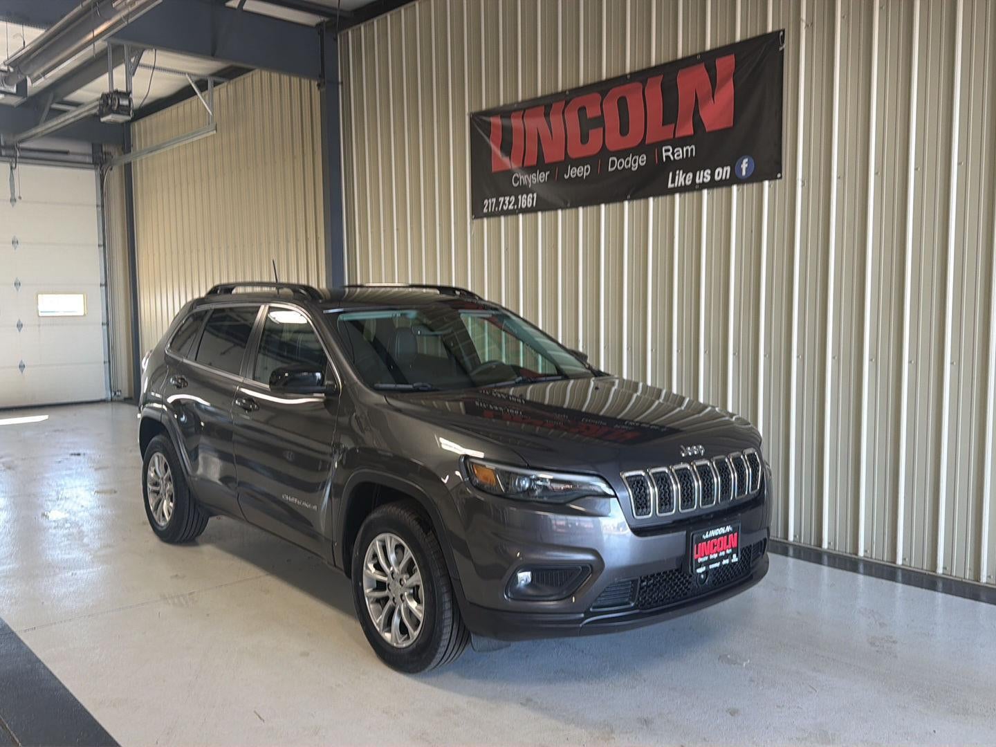 2022 Jeep Cherokee Latitude Lux