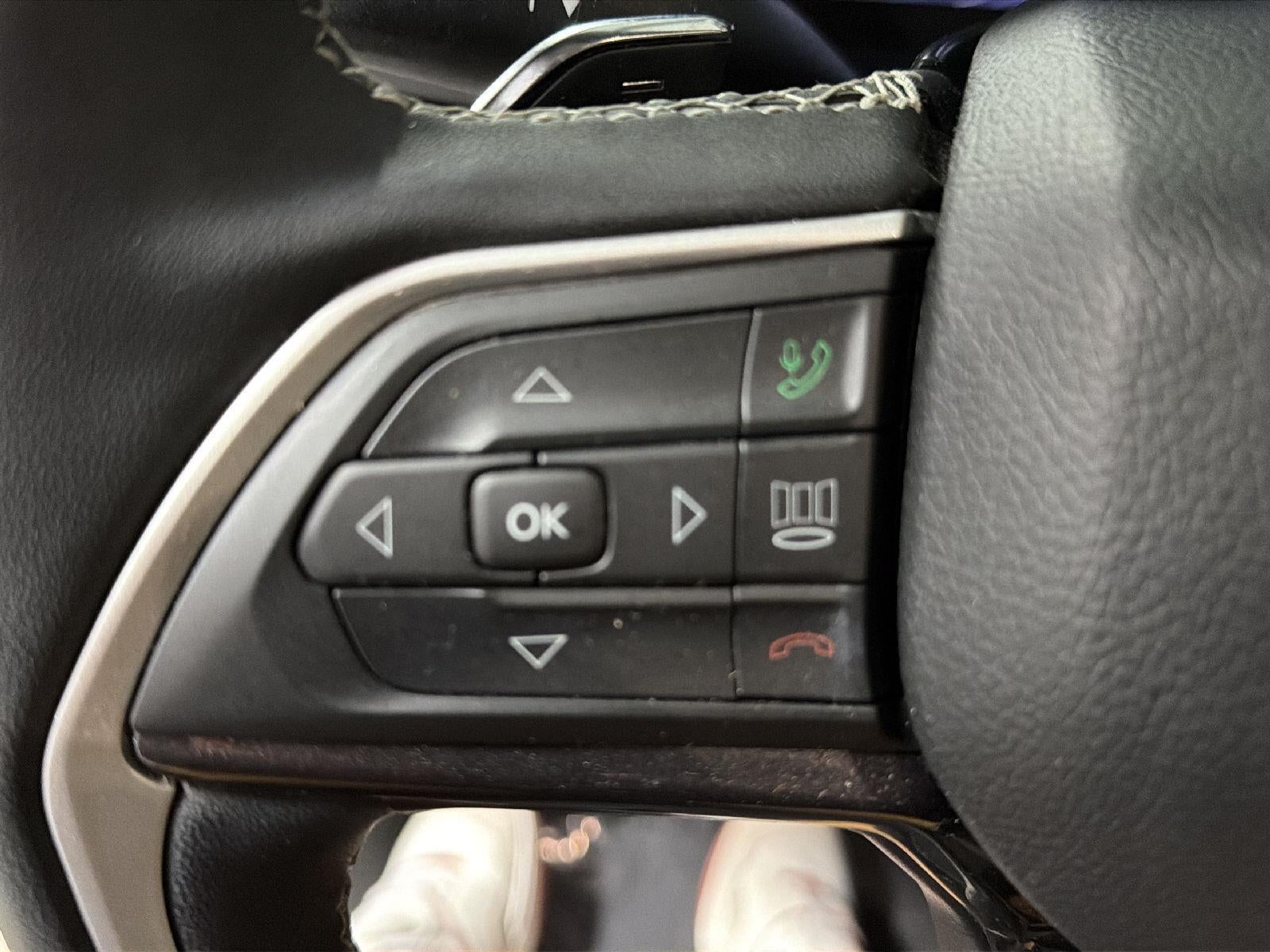 2023 Jeep Grand Cherokee L Laredo