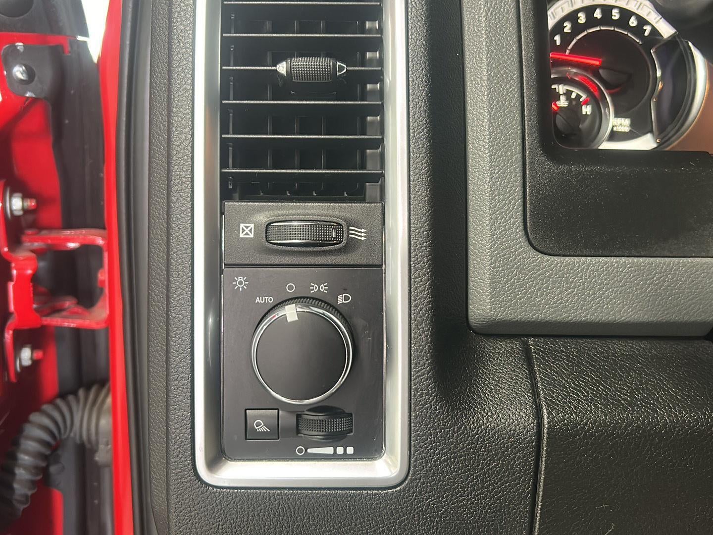 2019 RAM 1500 Classic SLT