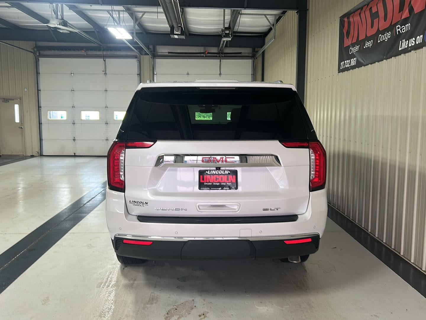 2022 GMC Yukon XL SLT
