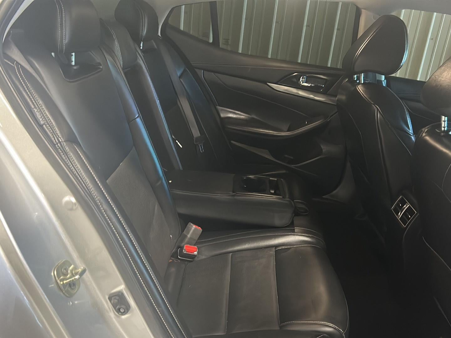 2021 Nissan Maxima SV