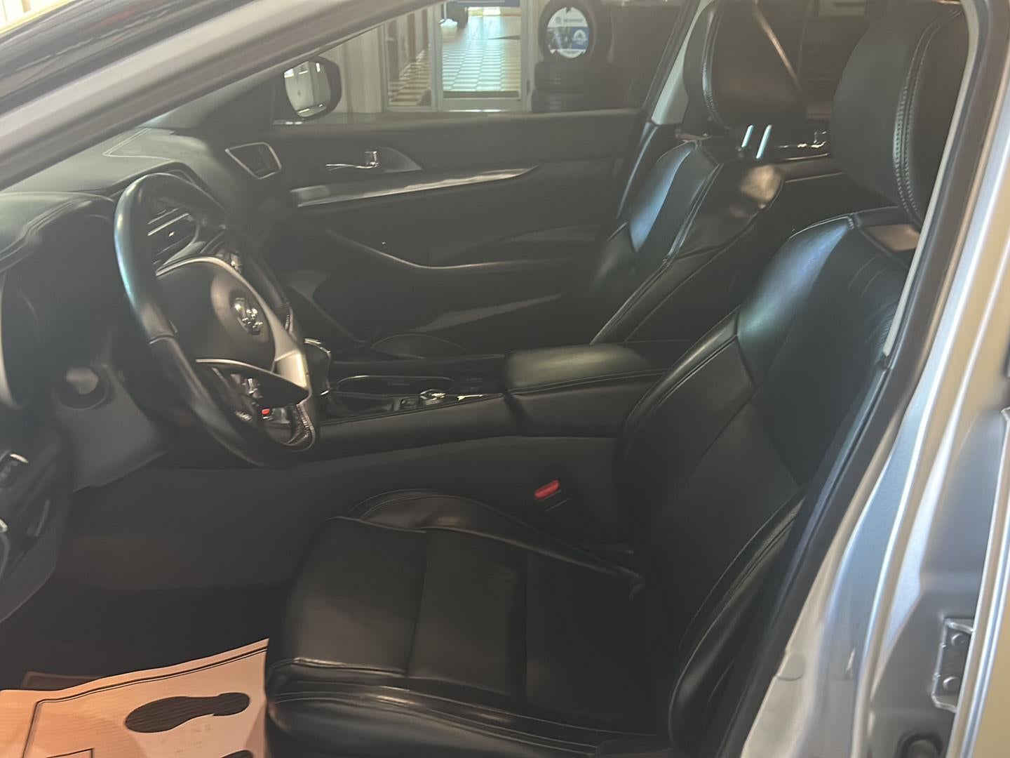 2021 Nissan Maxima SV