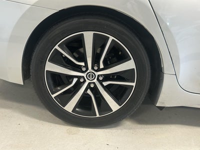 2021 Nissan Maxima SV