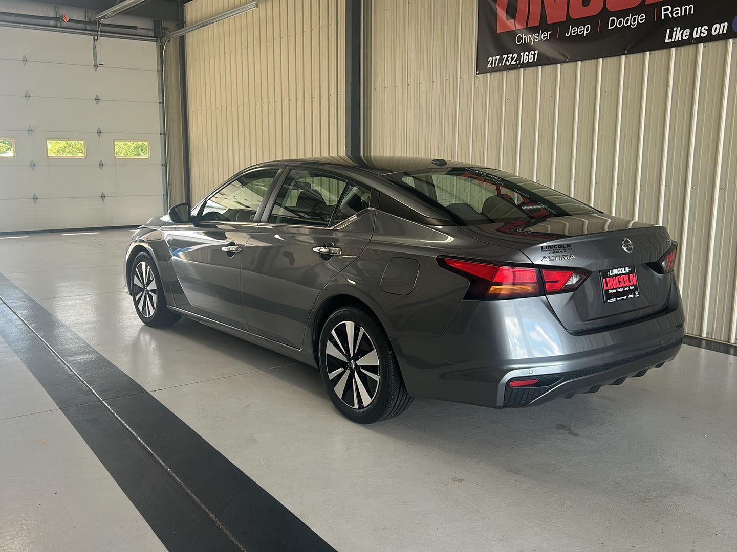 2021 Nissan Altima 2.5 SV