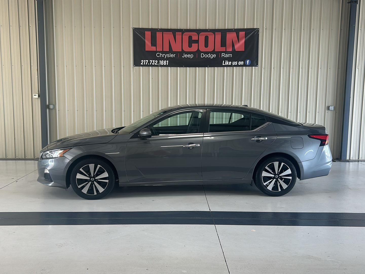 2021 Nissan Altima 2.5 SV