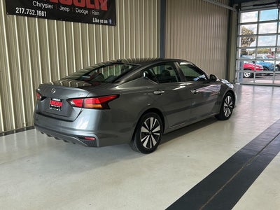 2021 Nissan Altima 2.5 SV