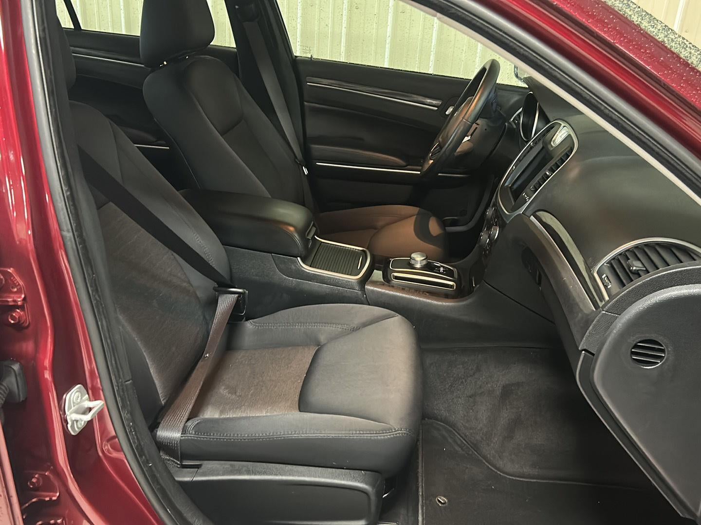 2019 Chrysler 300 Touring