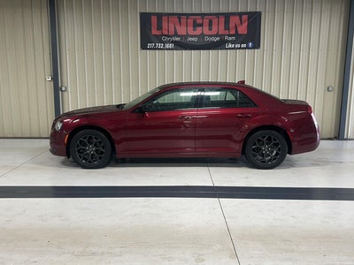 2019 Chrysler 300 Touring
