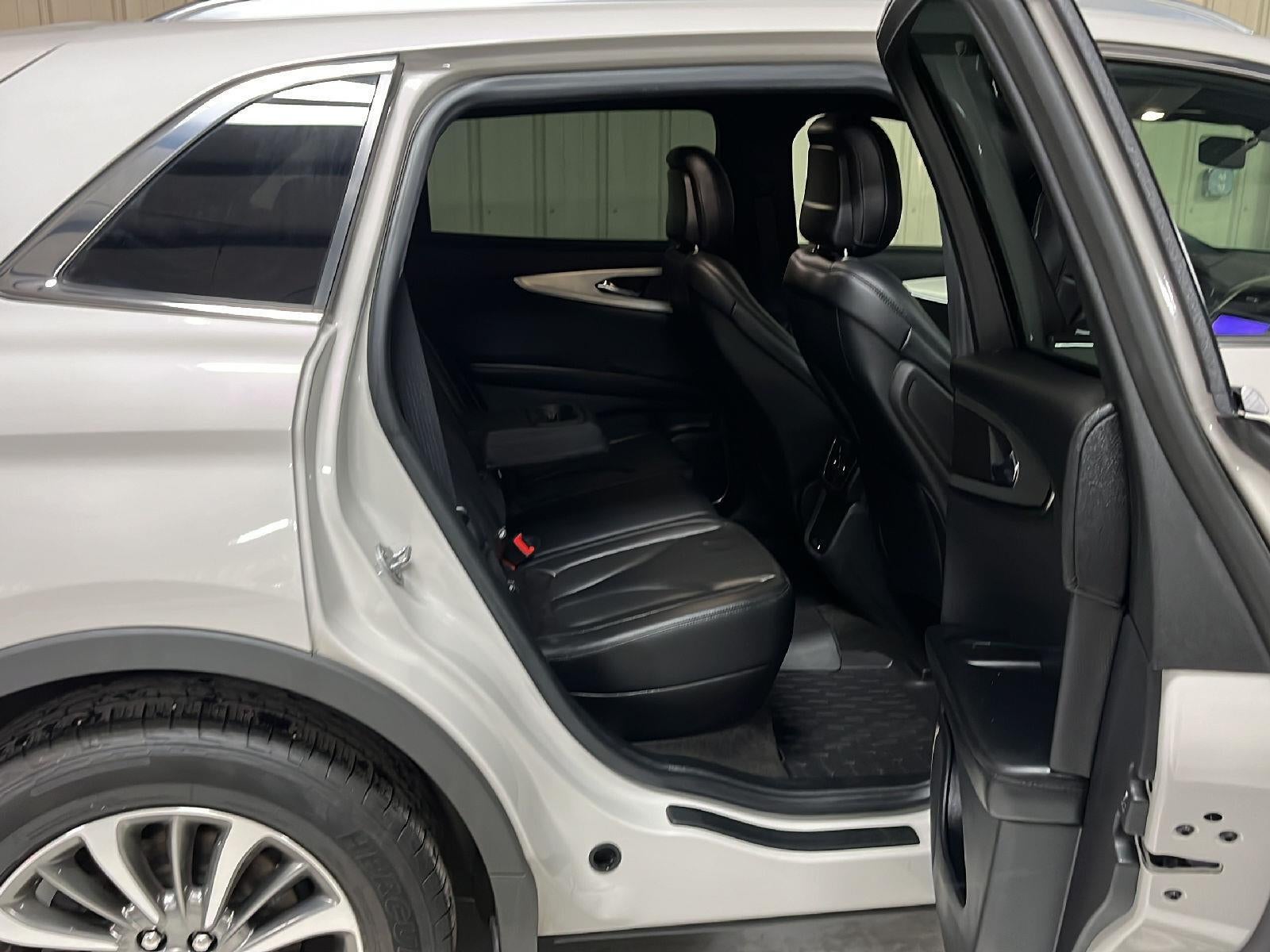 2020 Lincoln Nautilus Standard