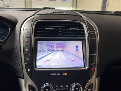 2020 Lincoln Nautilus Standard