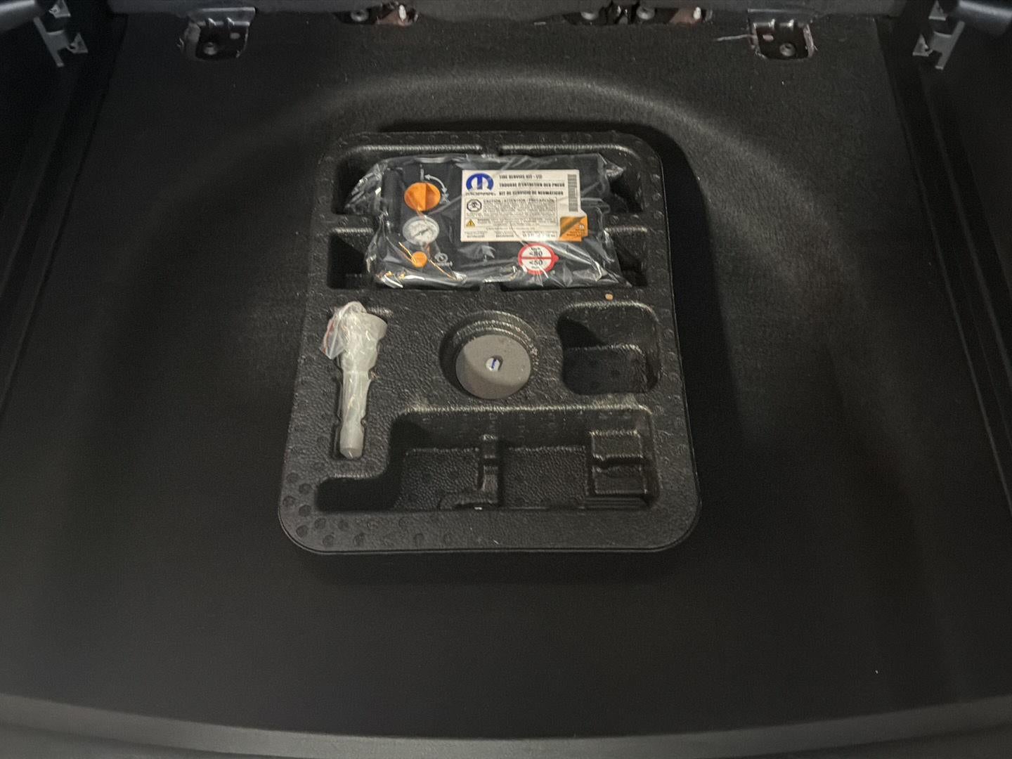 2023 Jeep COMPASS SUV