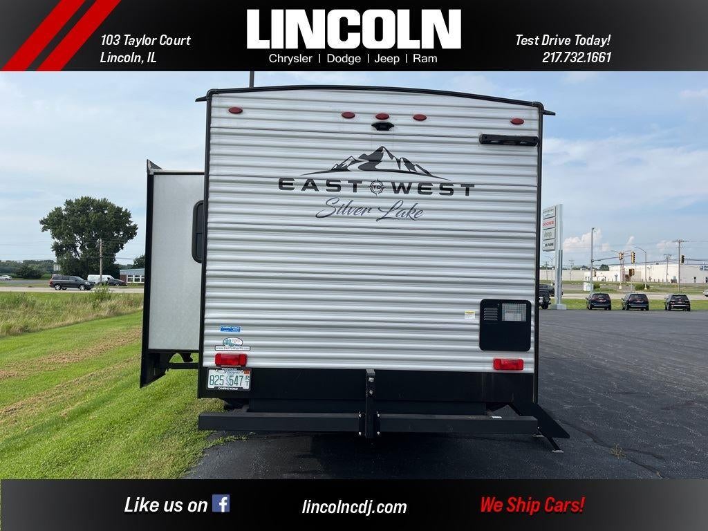 2024 Silver Lake EAST TO WEST Camper