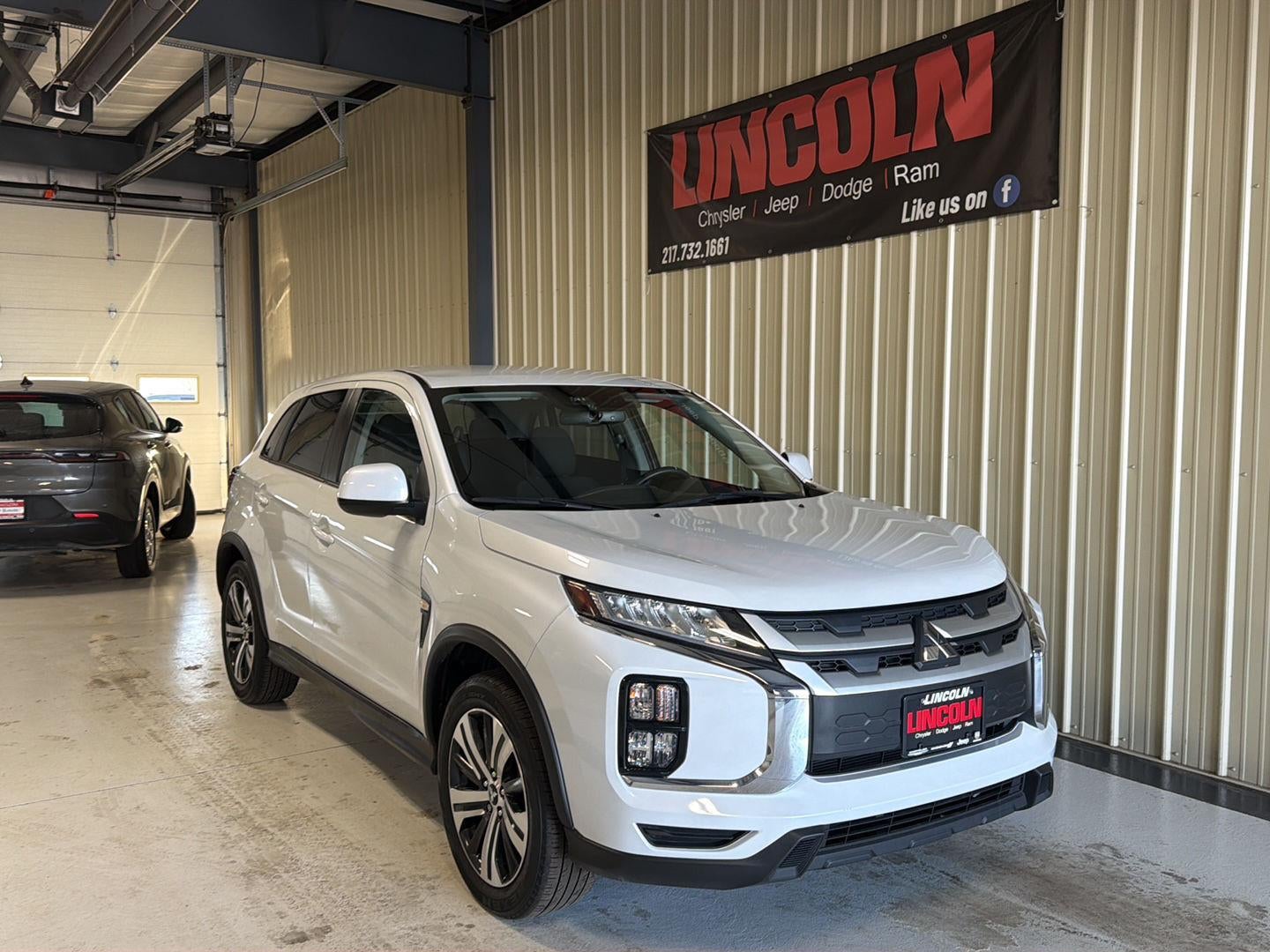 2023 Mitsubishi Outlander Sport ES