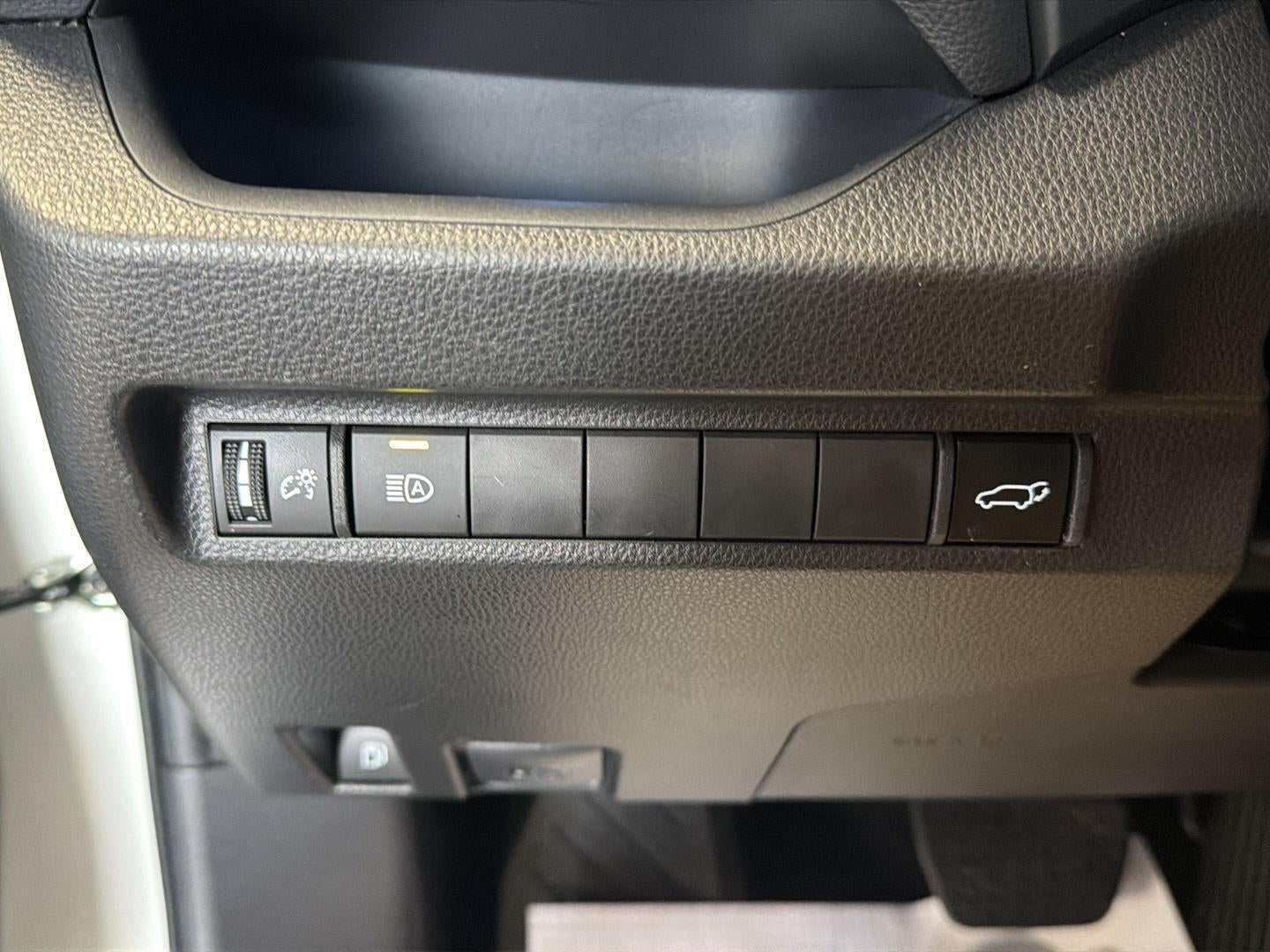 2025 Toyota RAV4 Hybrid XSE