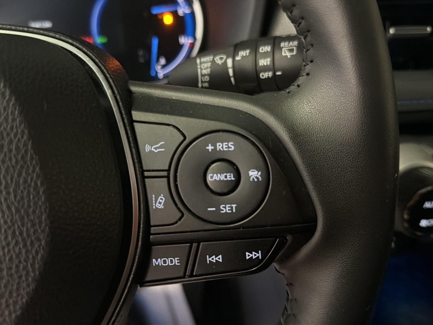 2025 Toyota RAV4 Hybrid XSE