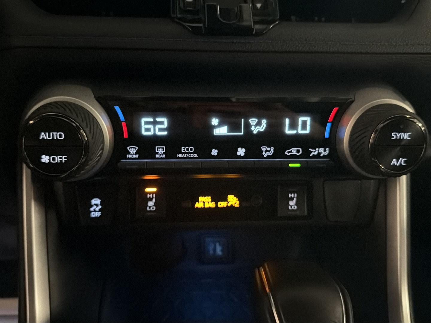 2025 Toyota RAV4 Hybrid XSE