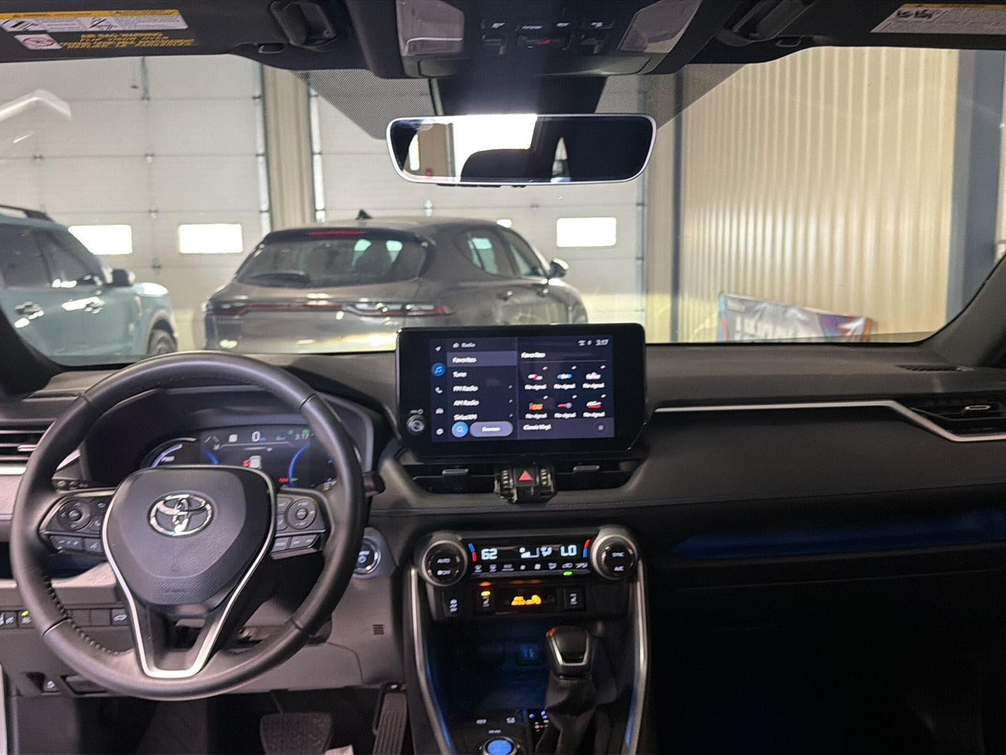 2025 Toyota RAV4 Hybrid XSE