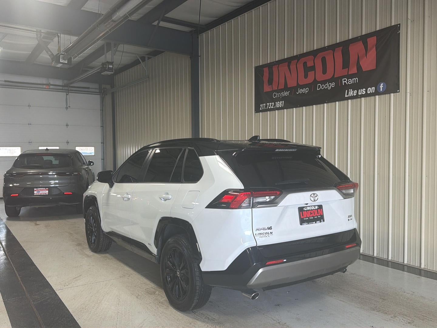 2025 Toyota RAV4 Hybrid XSE