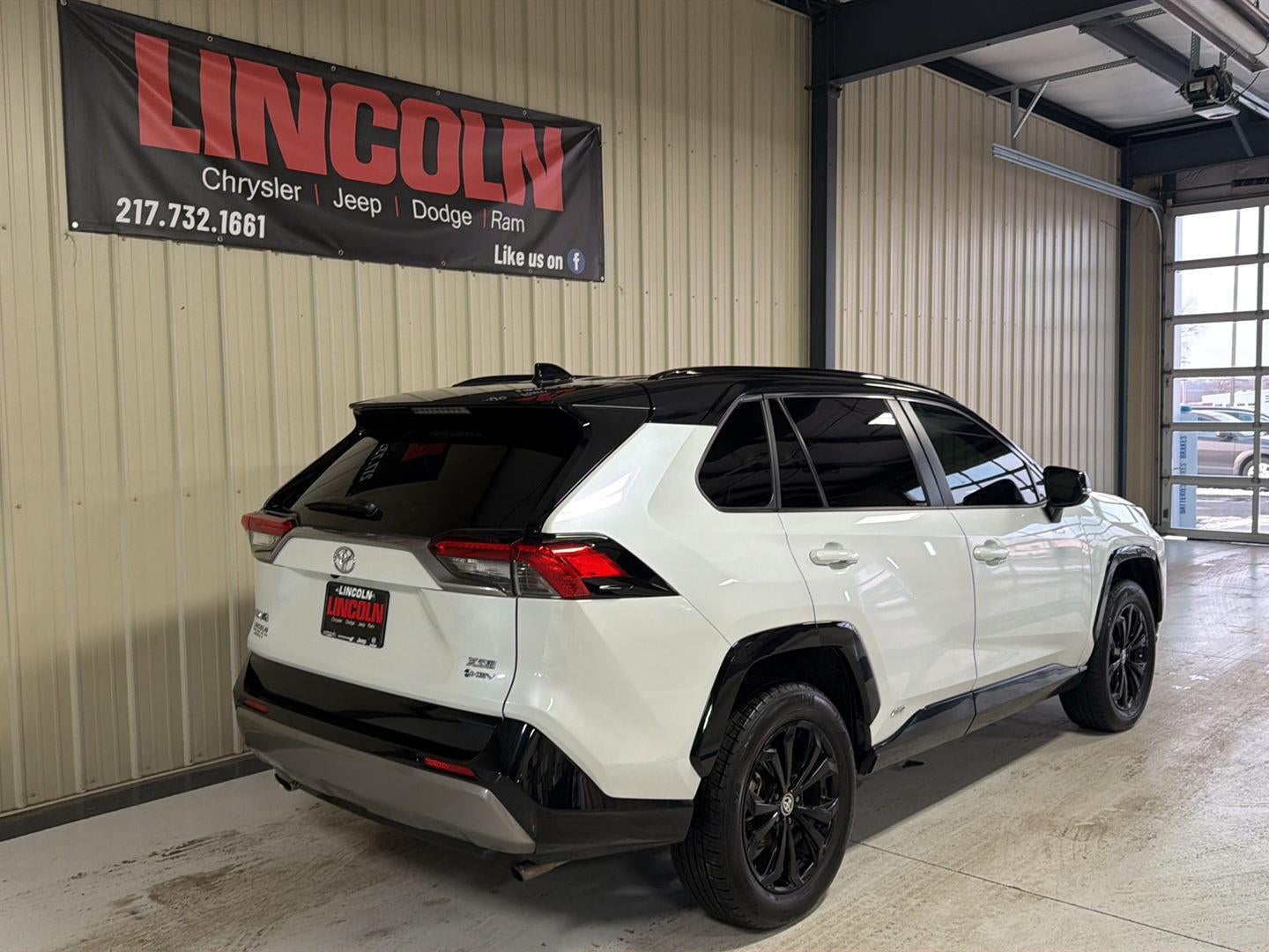 2025 Toyota RAV4 Hybrid XSE