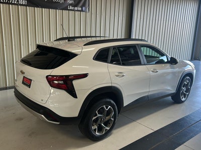 2025 Chevrolet Trax LT