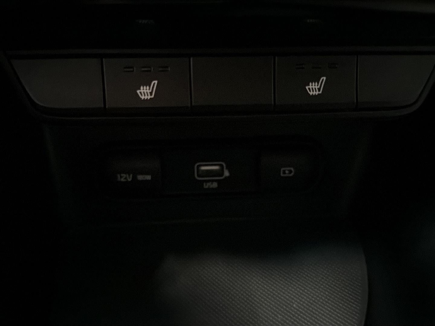 2022 Kia Sportage EX