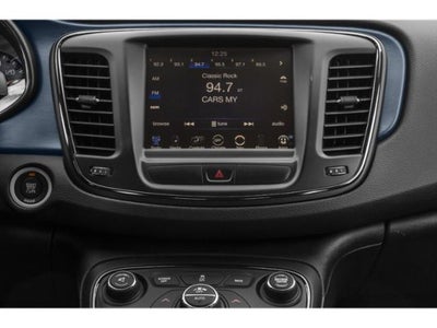 2015 Chrysler 200 S