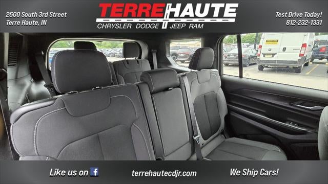 2024 Jeep Grand Cherokee L Laredo