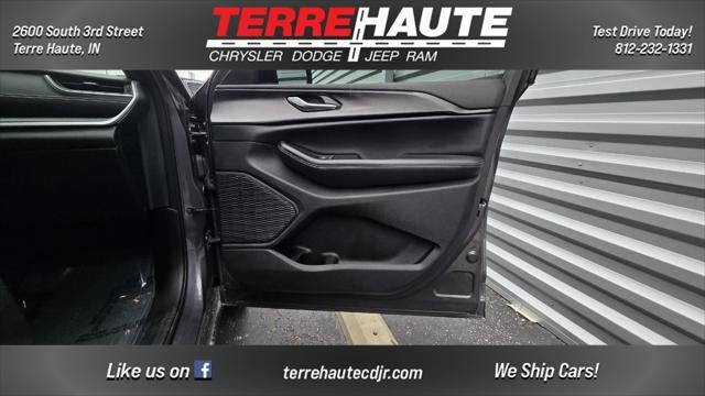 2024 Jeep Grand Cherokee L Laredo