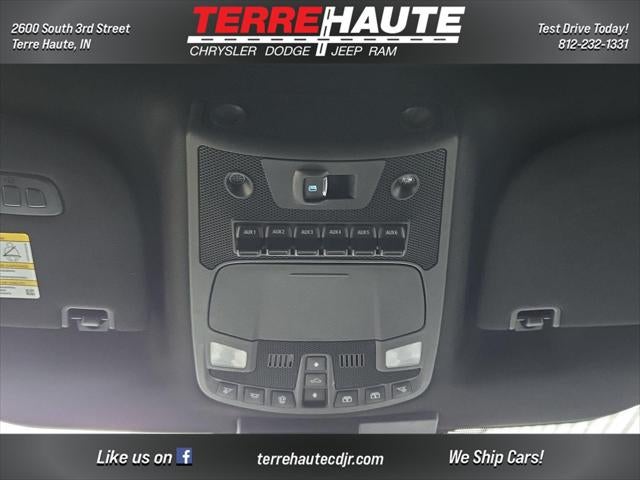 2022 Ford Super Duty F-450 DRW Lariat