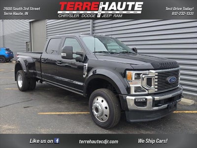 2022 Ford Super Duty F-450 DRW Lariat